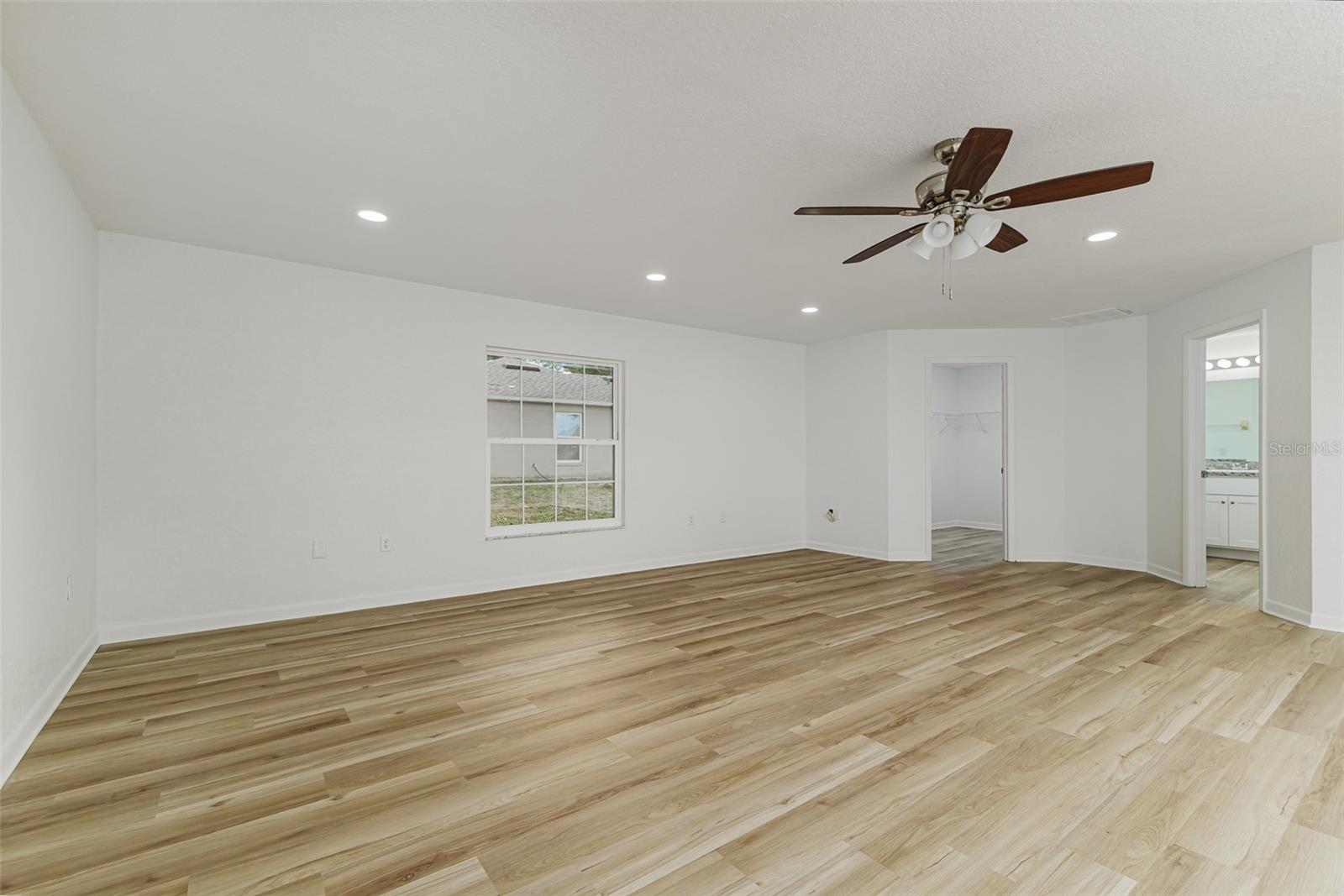 HIGH POINT - Residential