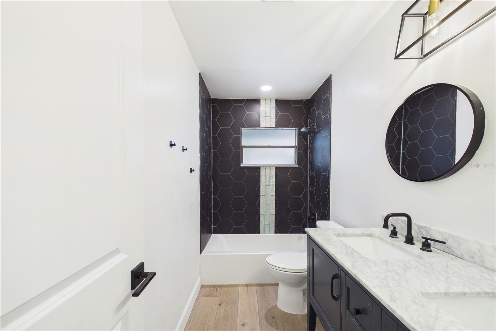 MAJESTIC OAKS - Residential