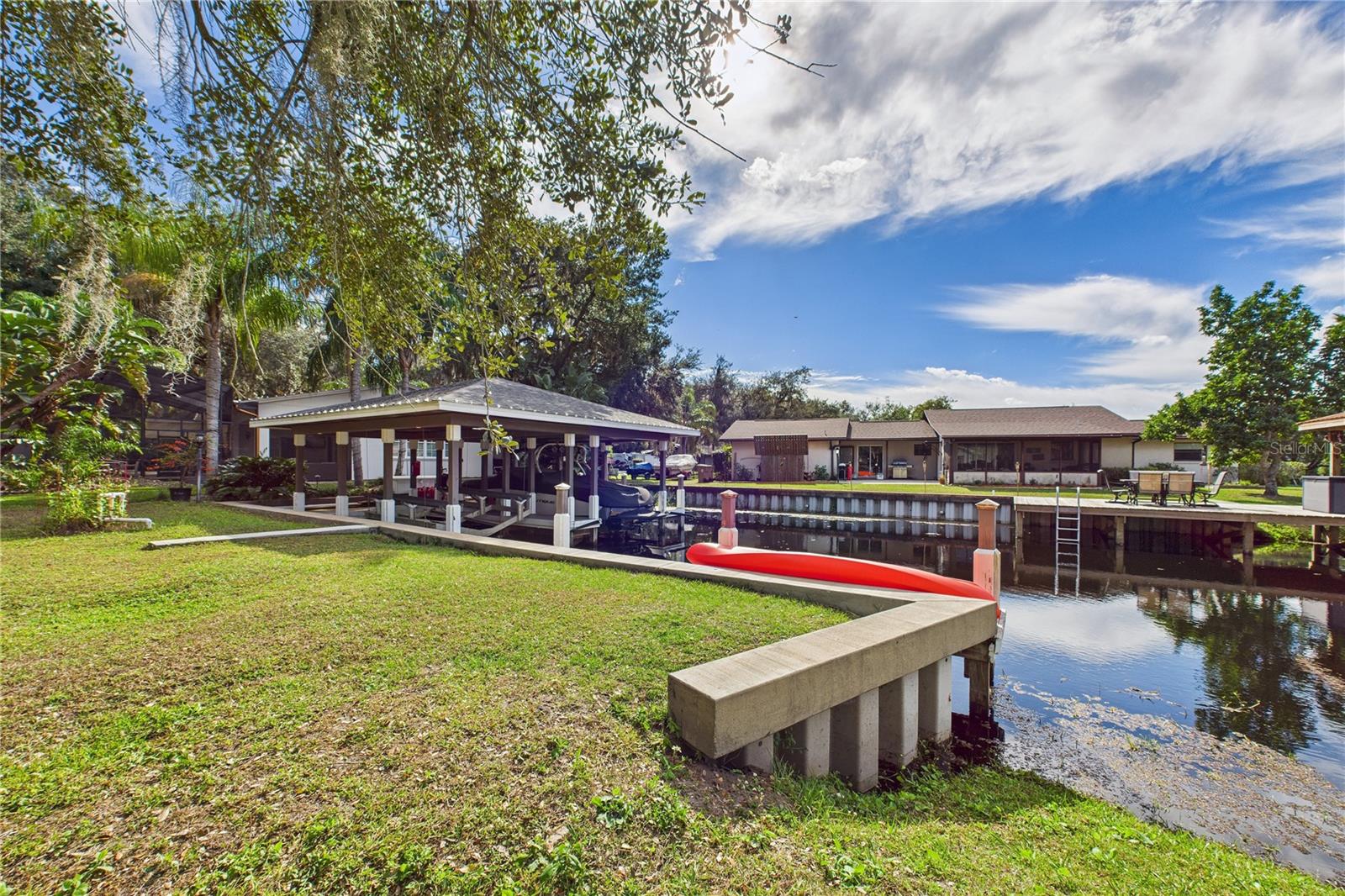 MAJESTIC OAKS - Residential