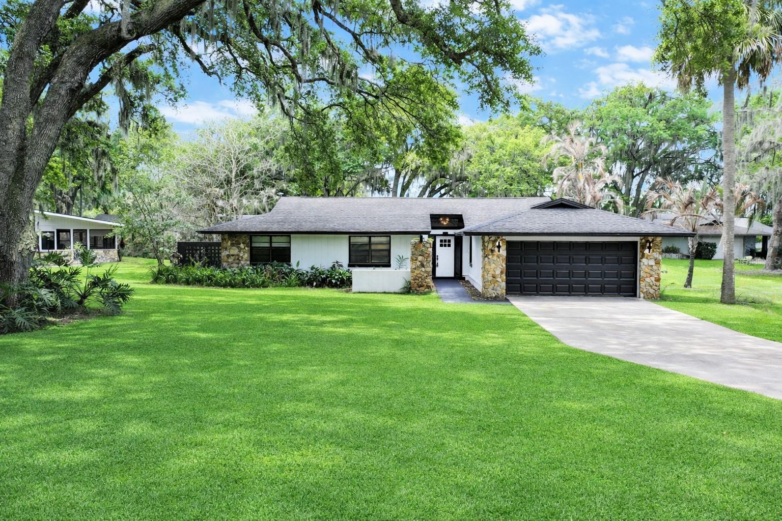 MAJESTIC OAKS - Residential