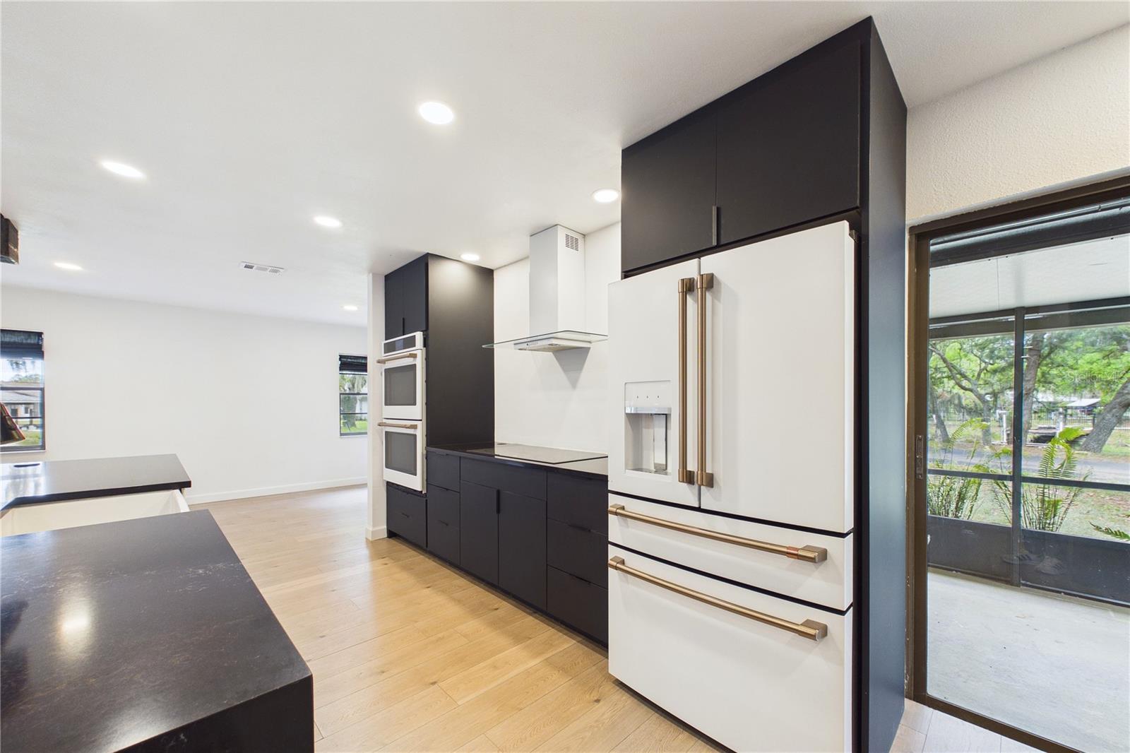 MAJESTIC OAKS - Residential