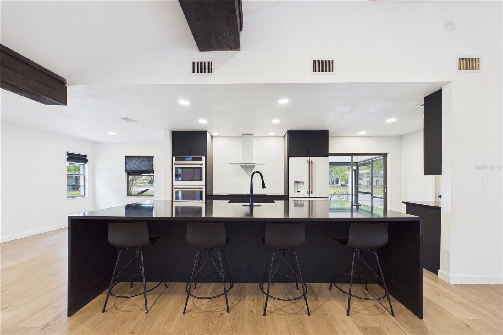 MAJESTIC OAKS - Residential