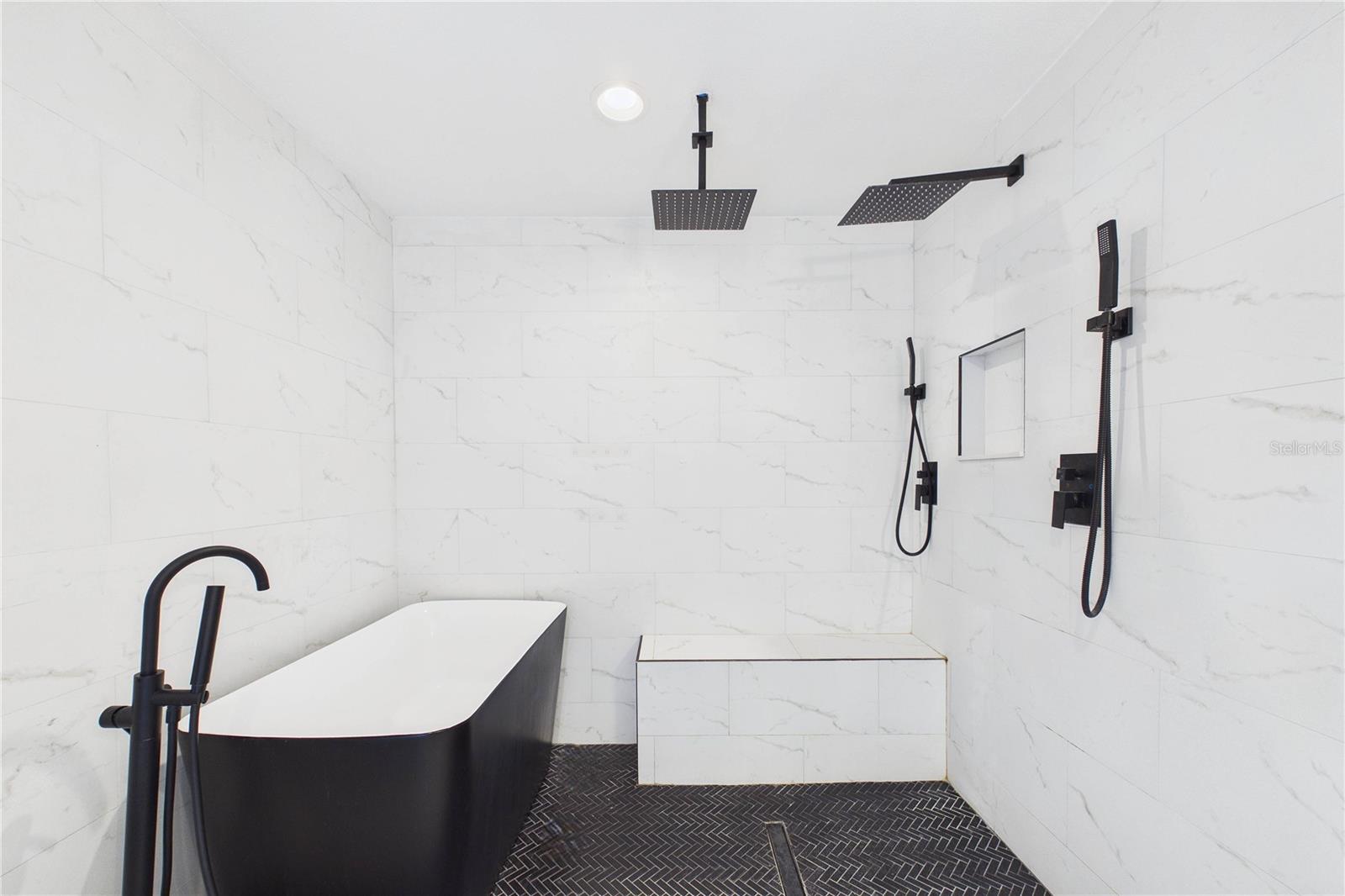 MAJESTIC OAKS - Residential