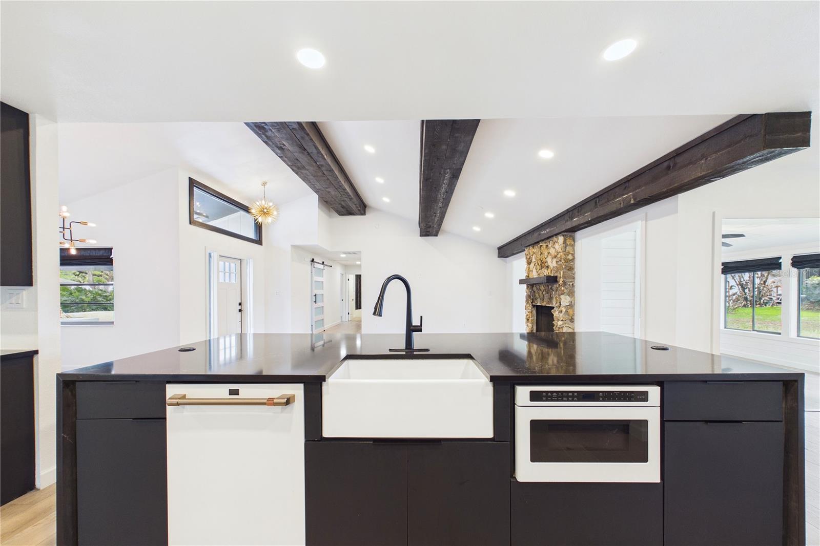 MAJESTIC OAKS - Residential