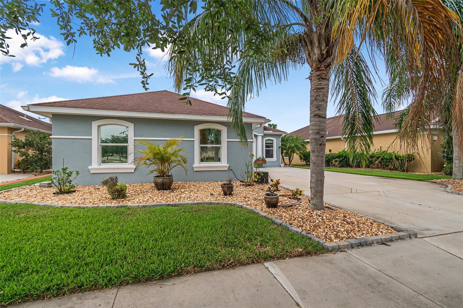 3345 TESORO CIRCLE