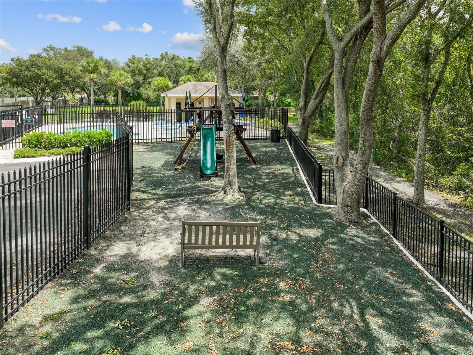 TRAFALGAR SQUARE - Residential Lease