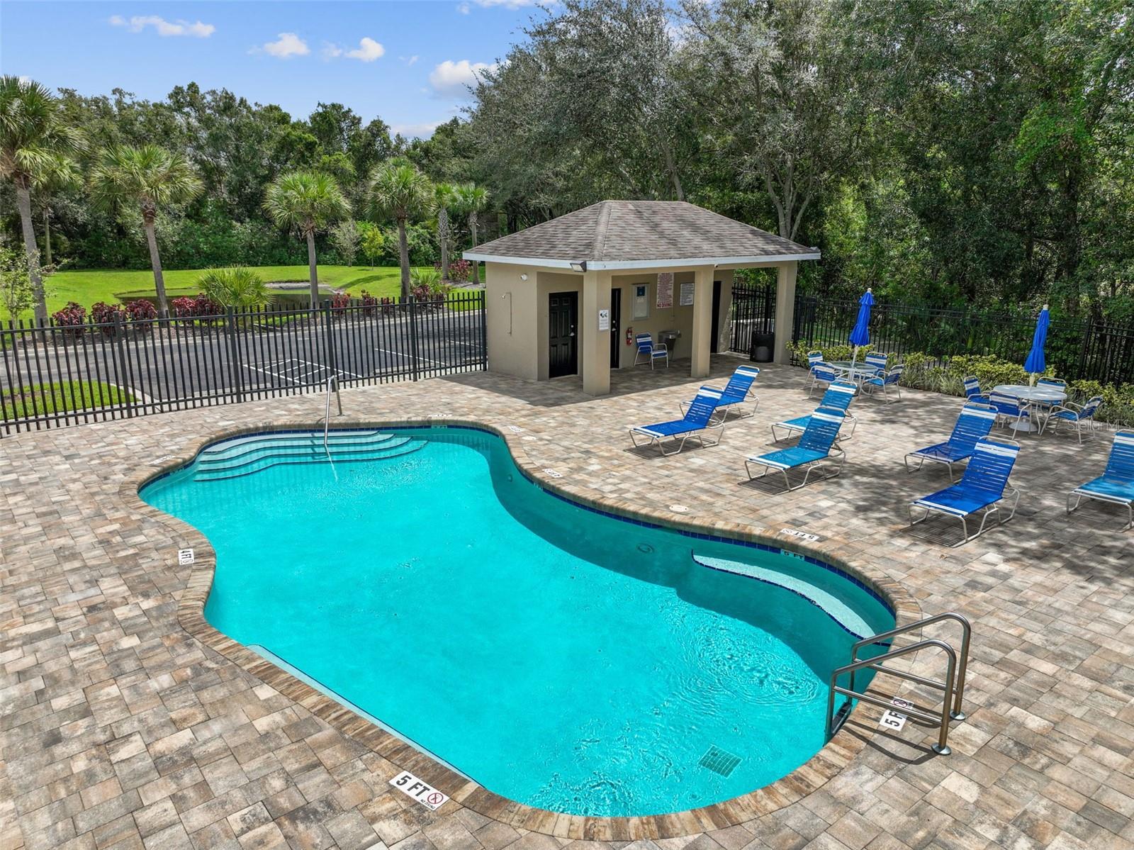 TRAFALGAR SQUARE - Residential Lease