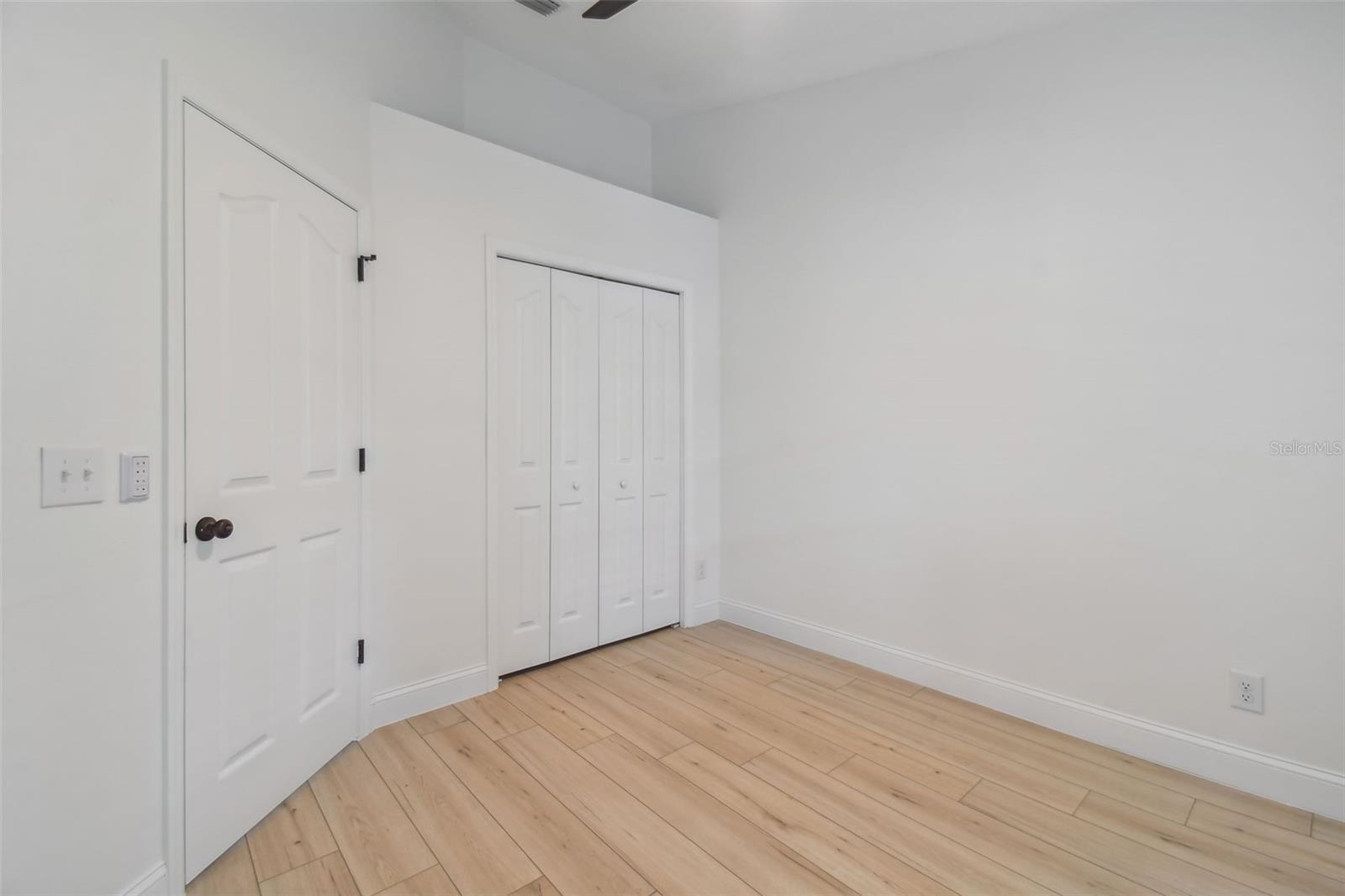 TRAFALGAR SQUARE - Residential Lease