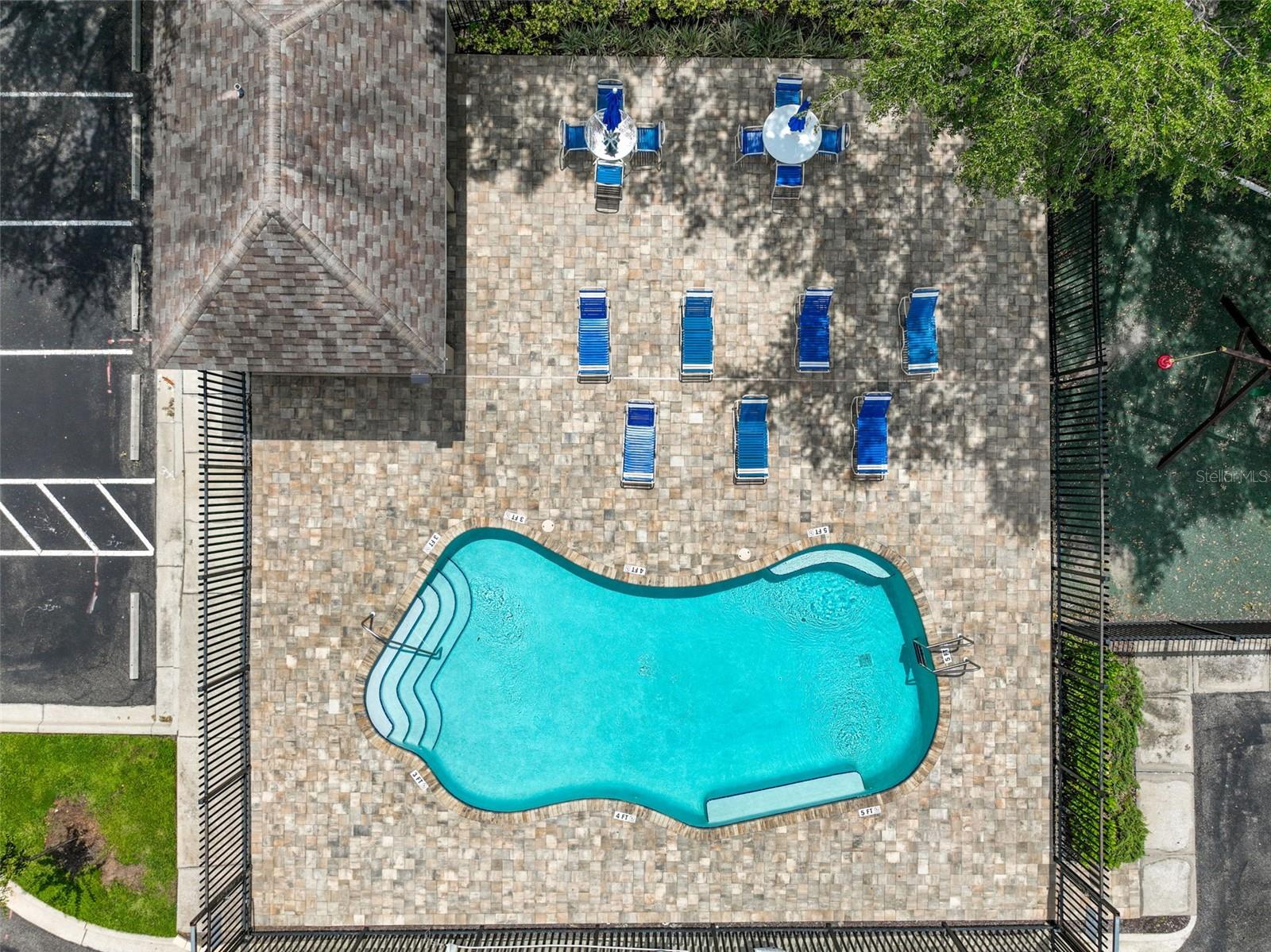 TRAFALGAR SQUARE - Residential Lease