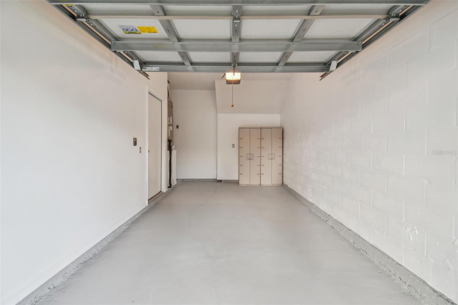 TRAFALGAR SQUARE - Residential Lease