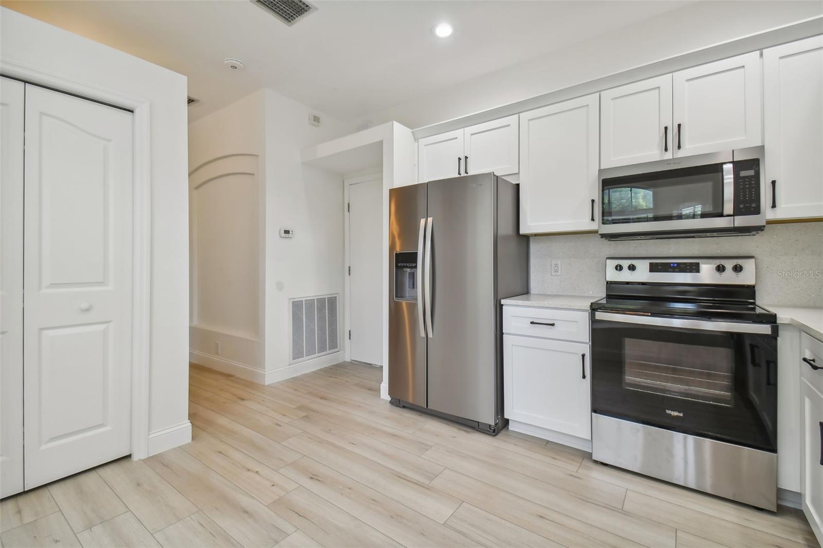 TRAFALGAR SQUARE - Residential Lease