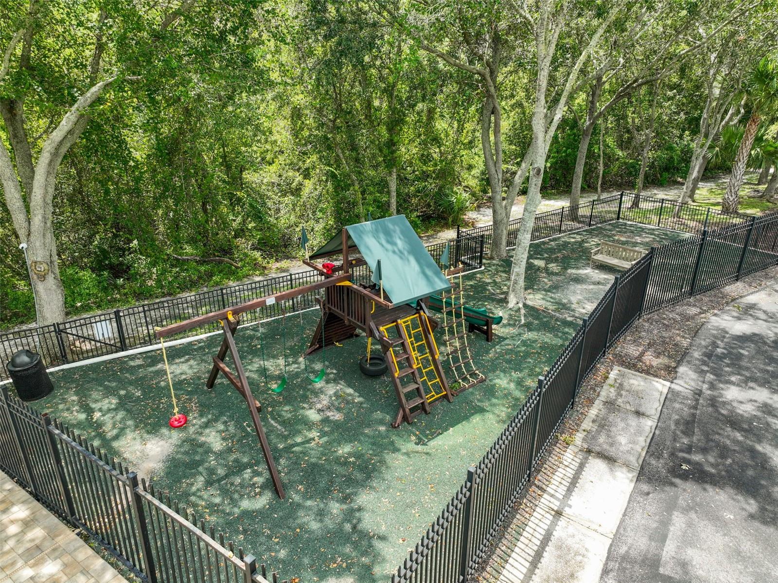 TRAFALGAR SQUARE - Residential Lease