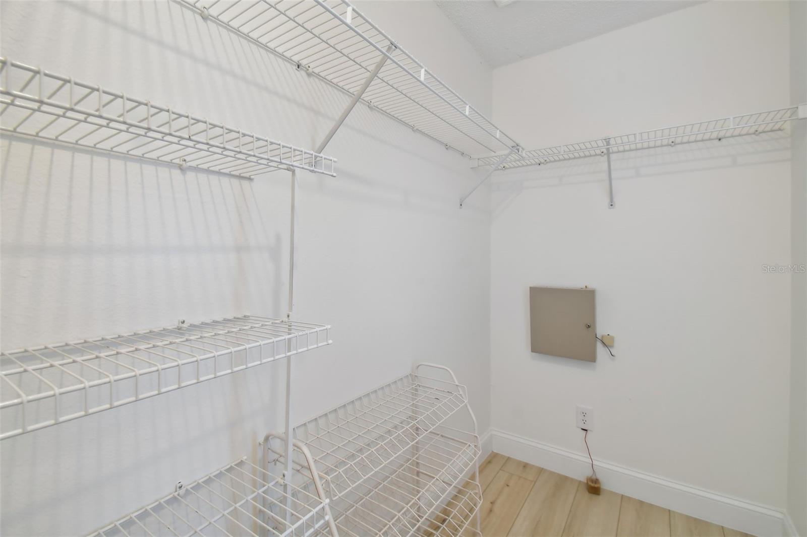 TRAFALGAR SQUARE - Residential Lease