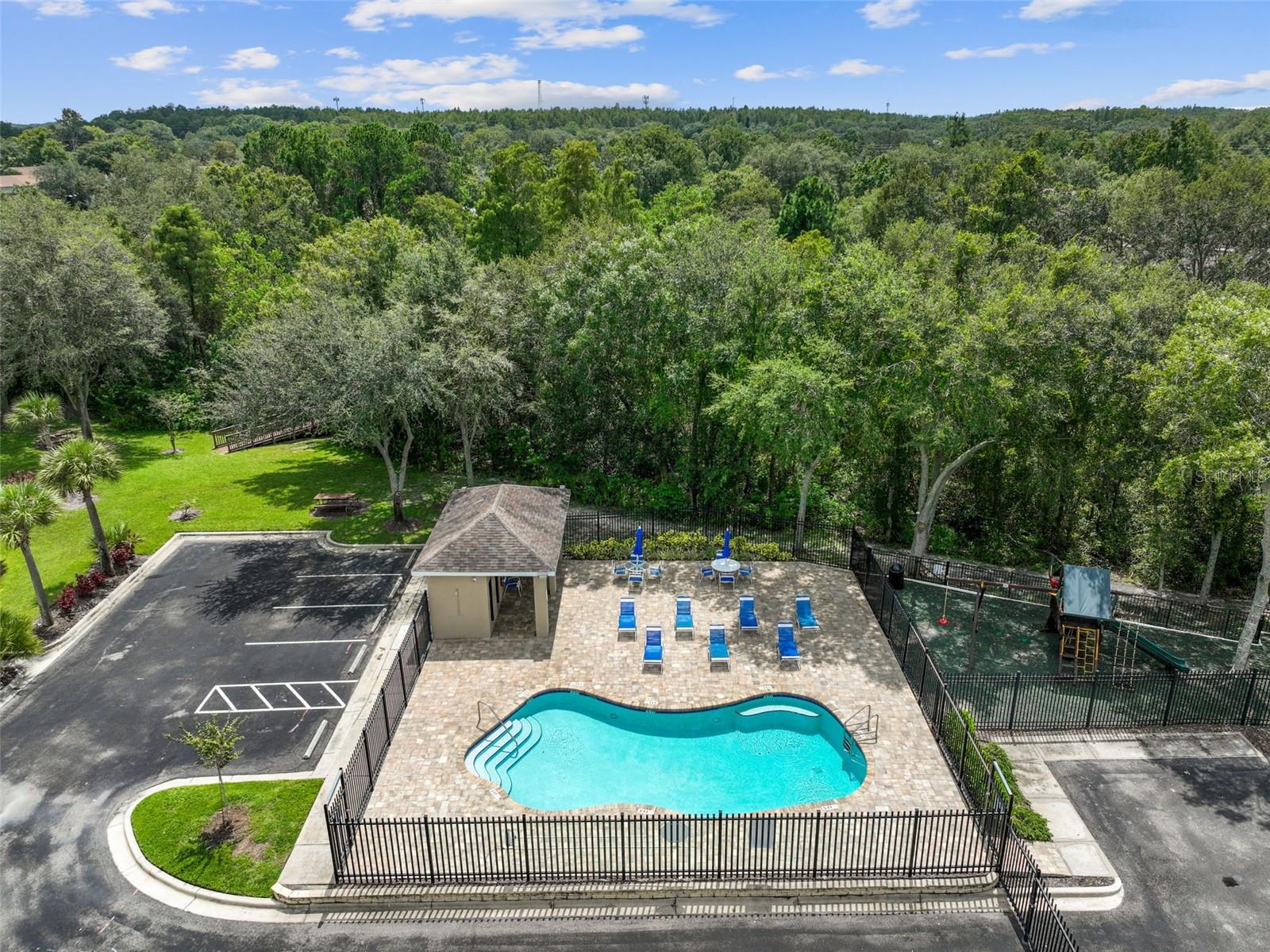 TRAFALGAR SQUARE - Residential Lease