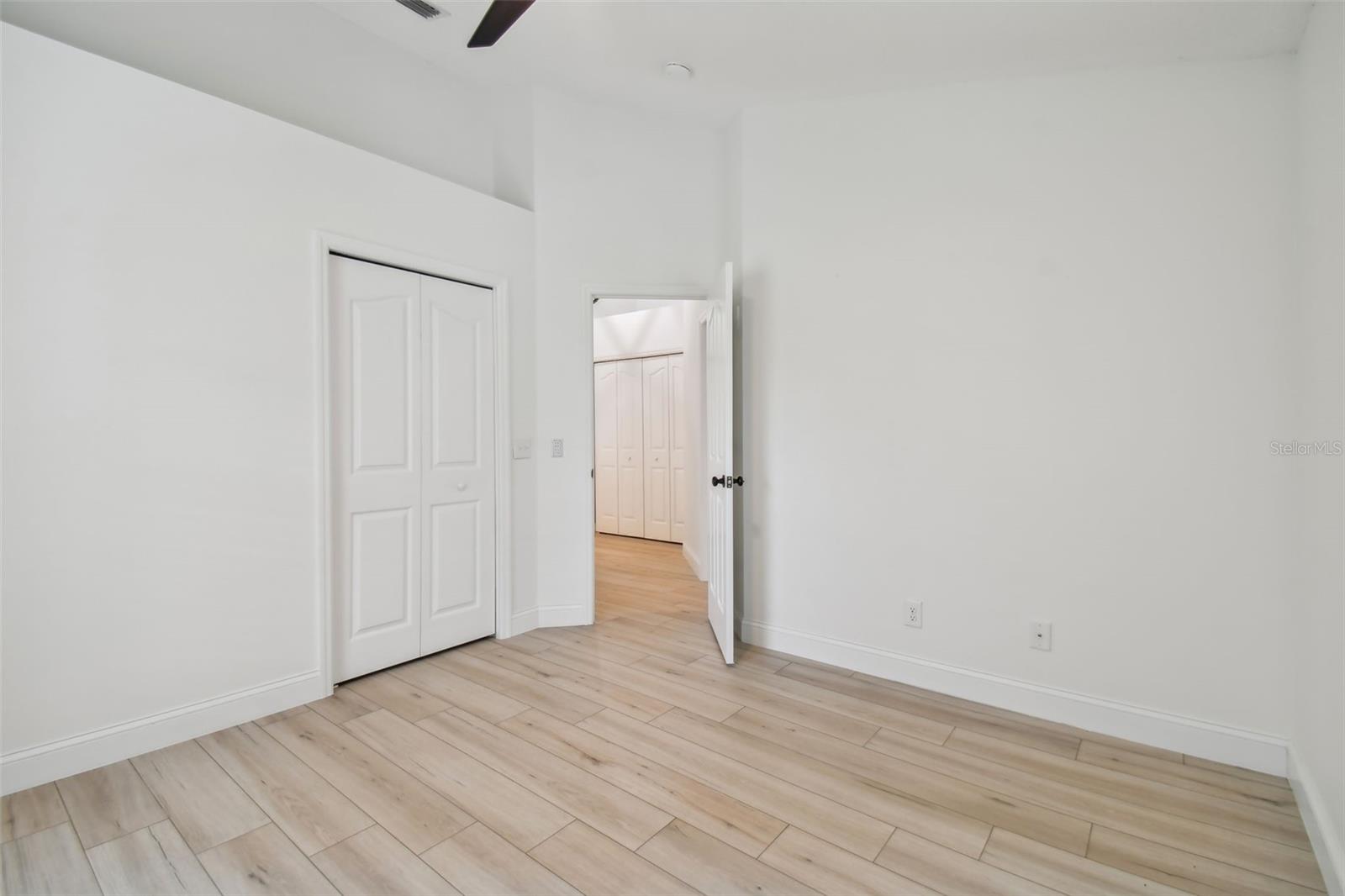 TRAFALGAR SQUARE - Residential Lease