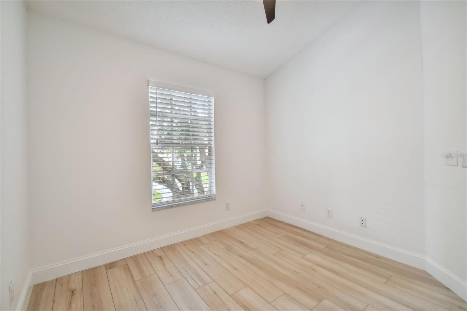 TRAFALGAR SQUARE - Residential Lease