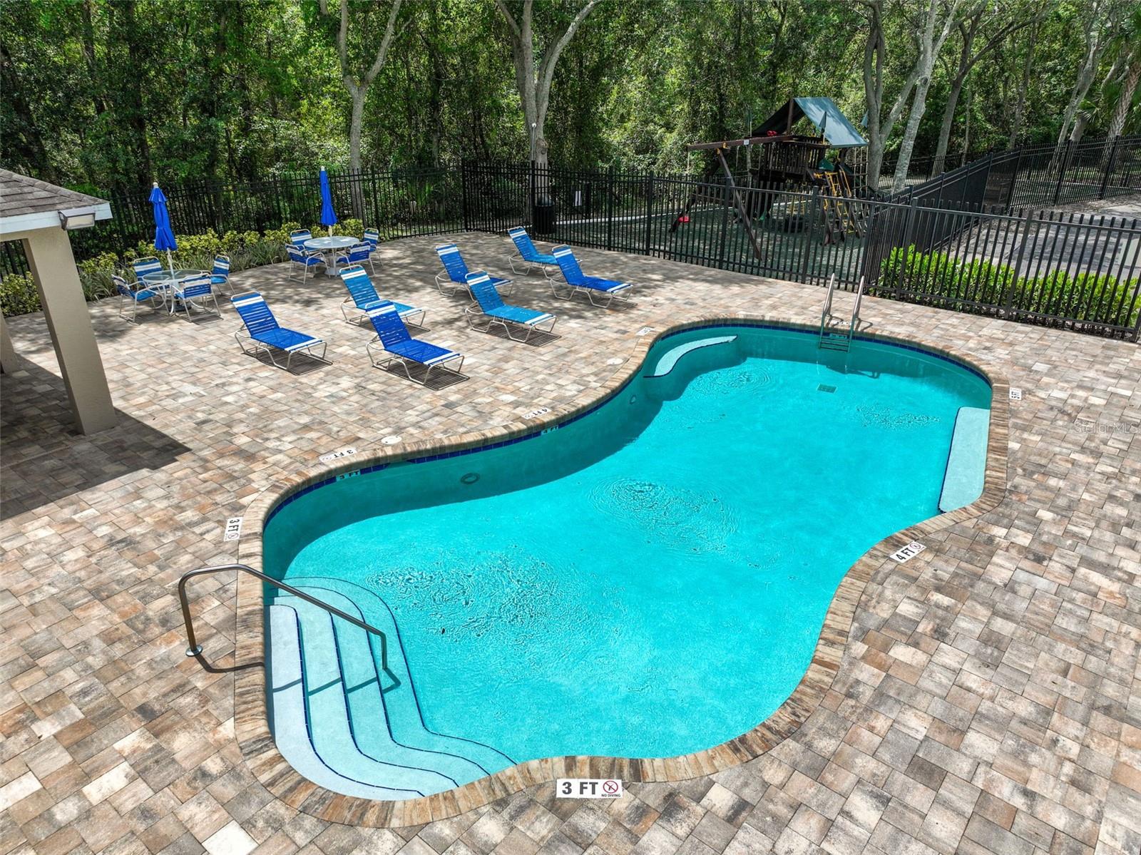 TRAFALGAR SQUARE - Residential Lease