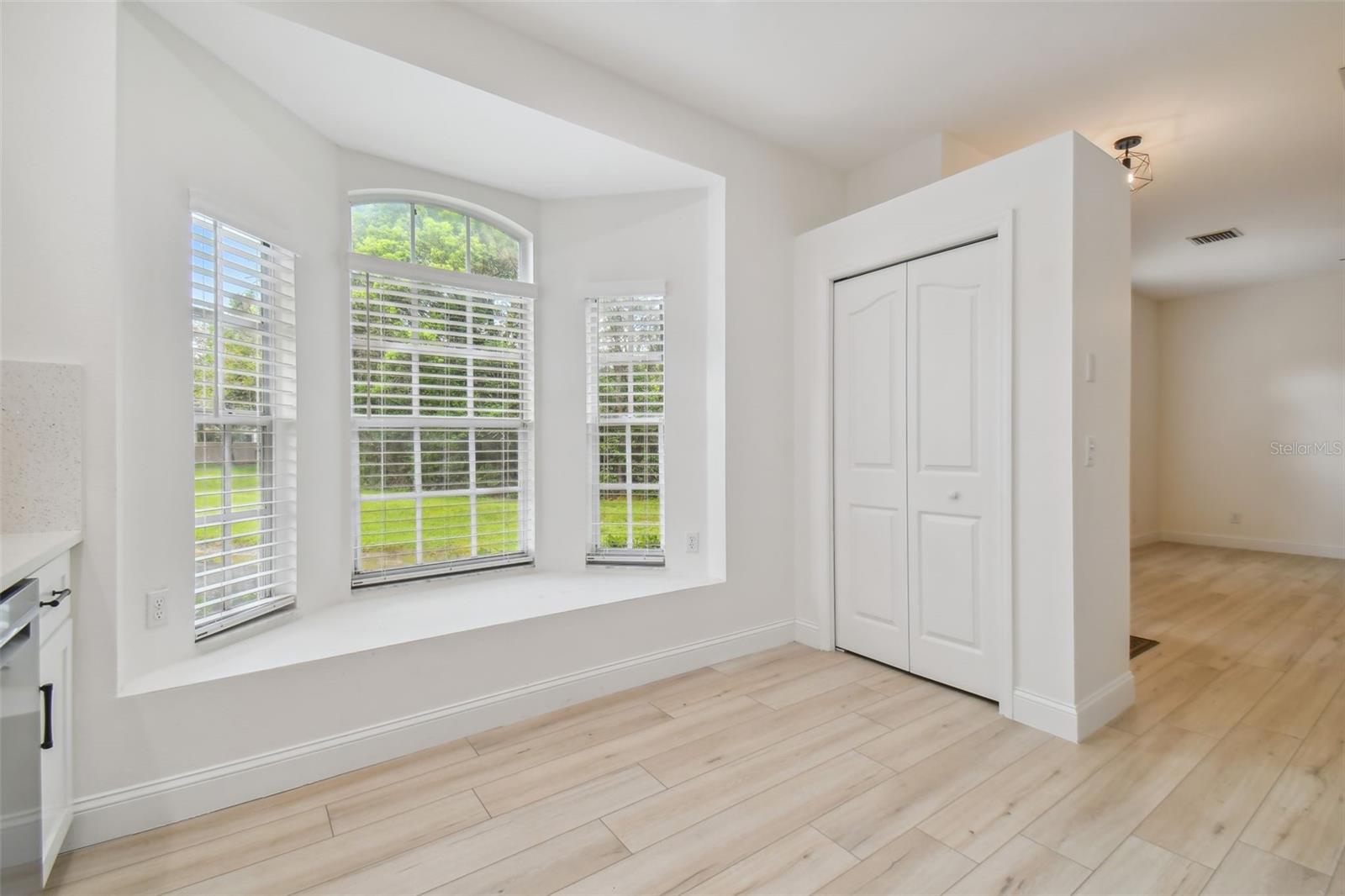 TRAFALGAR SQUARE - Residential Lease