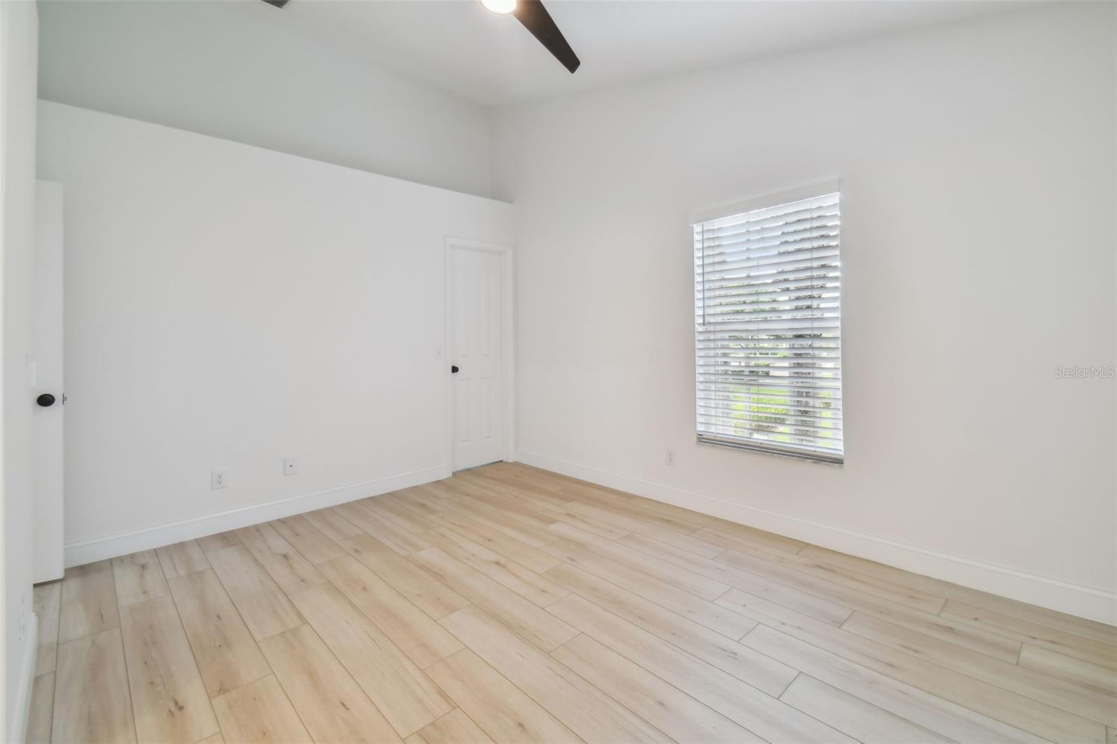 TRAFALGAR SQUARE - Residential Lease