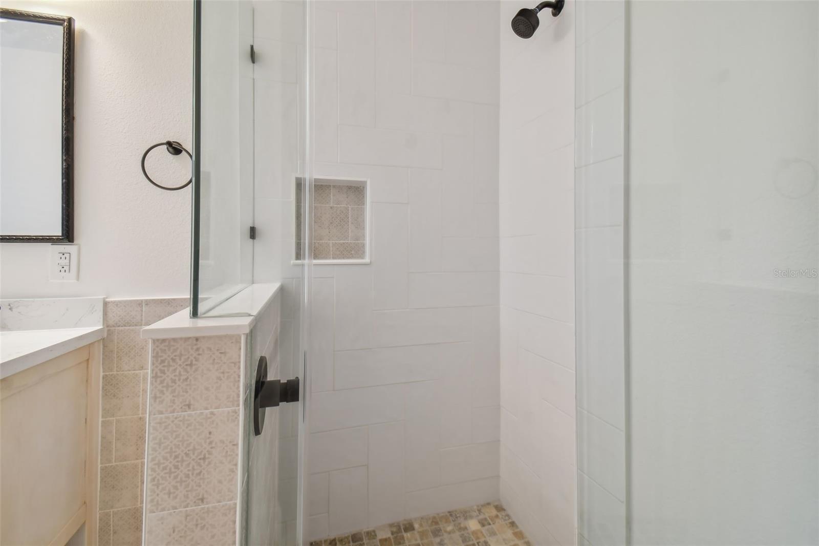 TRAFALGAR SQUARE - Residential Lease