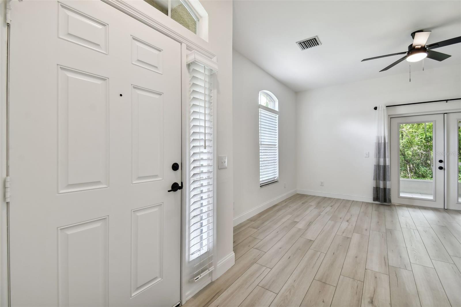 TRAFALGAR SQUARE - Residential Lease