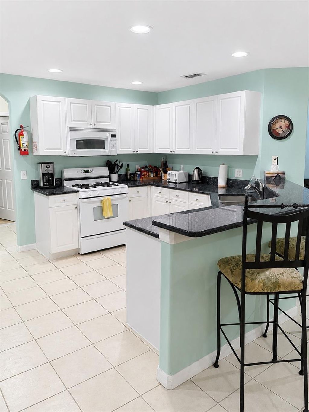 Photo of 615 Dolcetto Drive, Davenport, FL 33897 (MLS # O6403614)