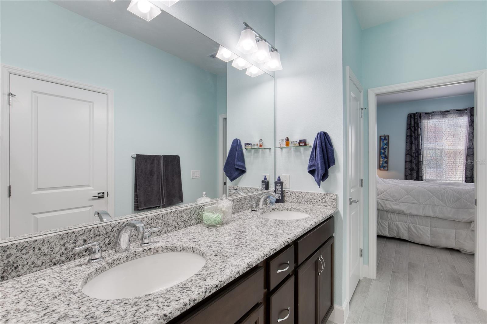 LATITUDE/DAYTONA BEACH CLOAR - Residential