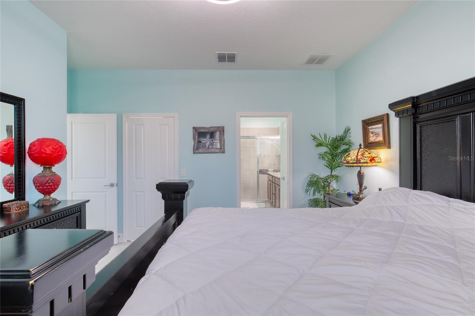 LATITUDE/DAYTONA BEACH CLOAR - Residential