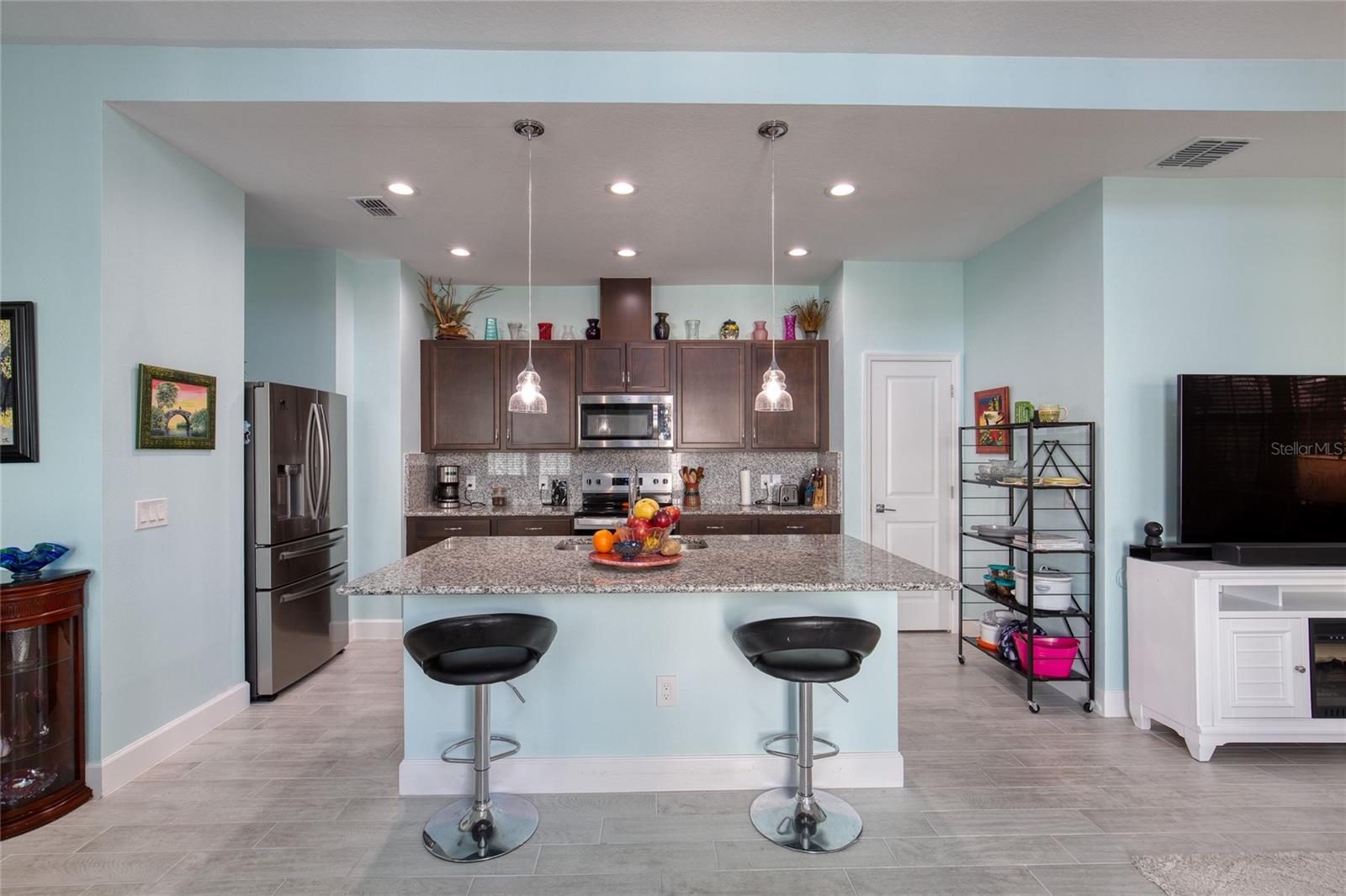 LATITUDE/DAYTONA BEACH CLOAR - Residential