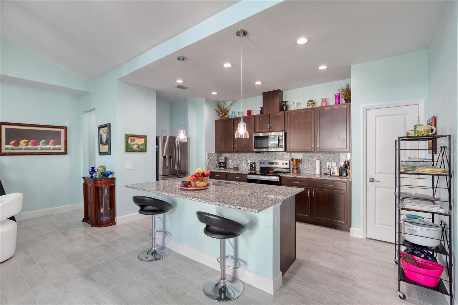 LATITUDE/DAYTONA BEACH CLOAR - Residential