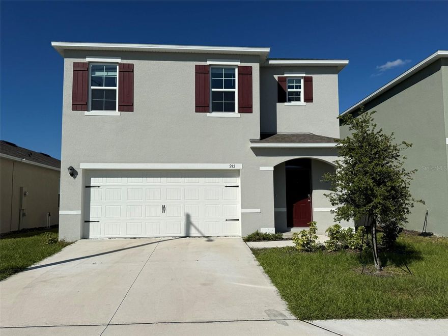 Looking for the perfect place to rent? Welcome home to the beautiful Cascades community in Davenport, Florida! This spacious 5-bedroom, 3-bath two-story home feels brand new and offers over 2,500 square feet of comfortable, modern living space.
The open-concept first floor features a bright and inviting living and dining area, plus a stylish kitchen with stainless-steel appliances, granite countertops, and a large island—perfect for entertaining family and friends. A bedroom and full bathroom downstairs make an ideal in-law suite, guest room, or private home office.
Upstairs, enjoy a versatile loft area that can serve as a playroom, home gym, or second living space. The primary suite offers a spacious walk-in closet and a luxurious bathroom with dual vanities and plenty of room to unwind.
Relax and take in the peaceful pond view with no front neighbors, or take a short stroll to the community pool, playground, and fitness center—just a few houses away.
This home also features energy-efficient construction and a prime location close to shopping, dining, I-4, and all the best Central Florida attractions, including Disney.
Don’t miss out on this move-in-ready gem—schedule your showing today!