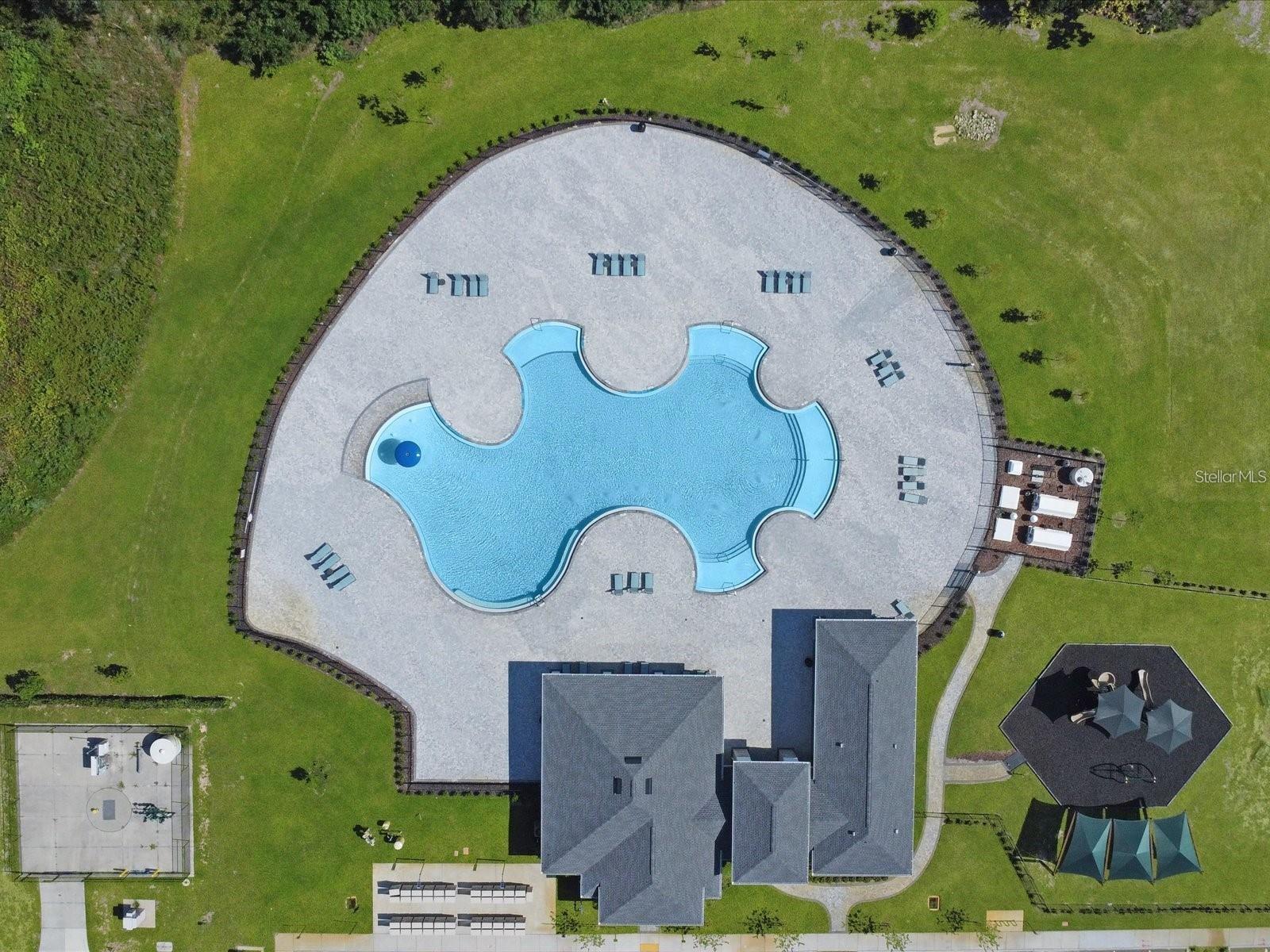 CASCADES PH 1A & 1B - Residential Lease