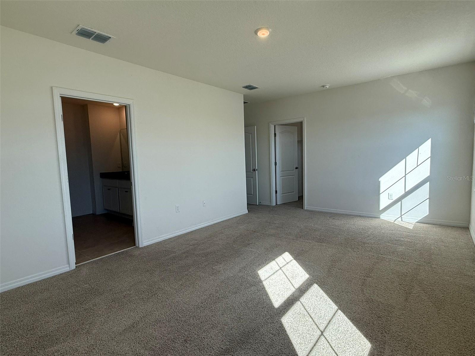 CASCADES PH 1A & 1B - Residential Lease