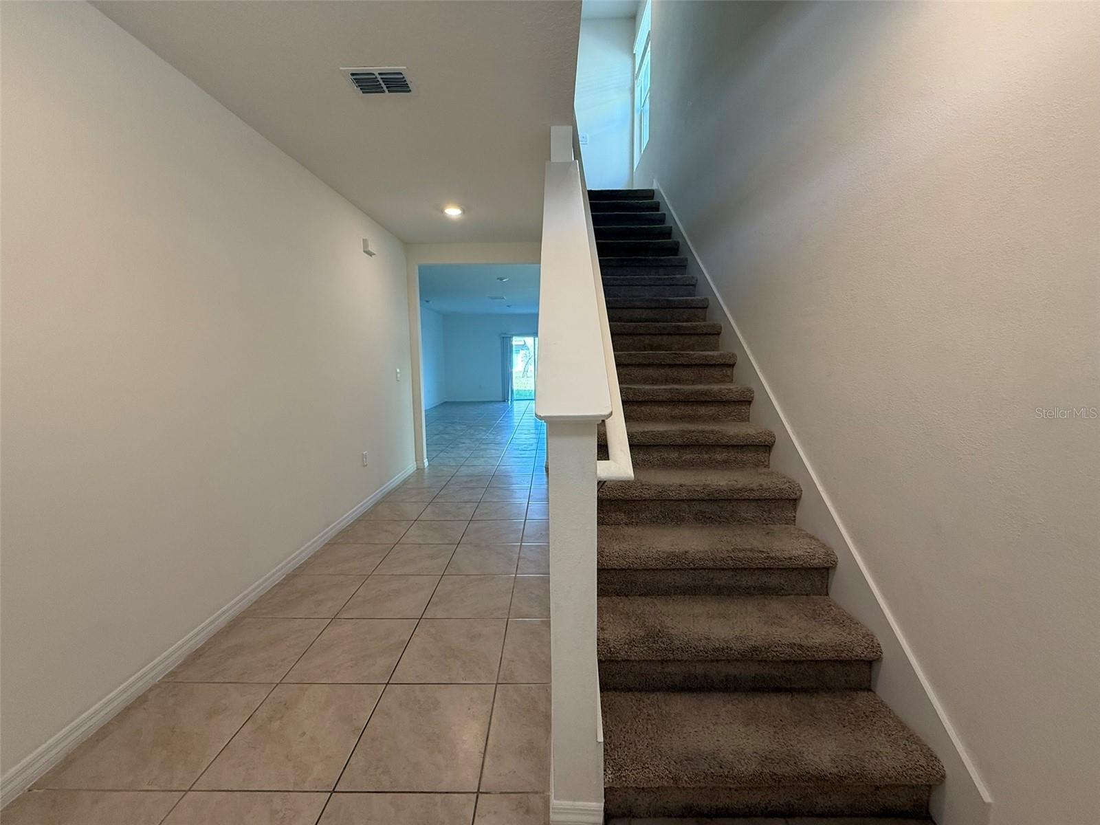 CASCADES PH 1A & 1B - Residential Lease