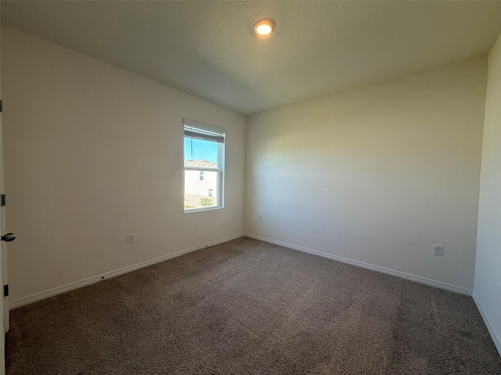 CASCADES PH 1A & 1B - Residential Lease