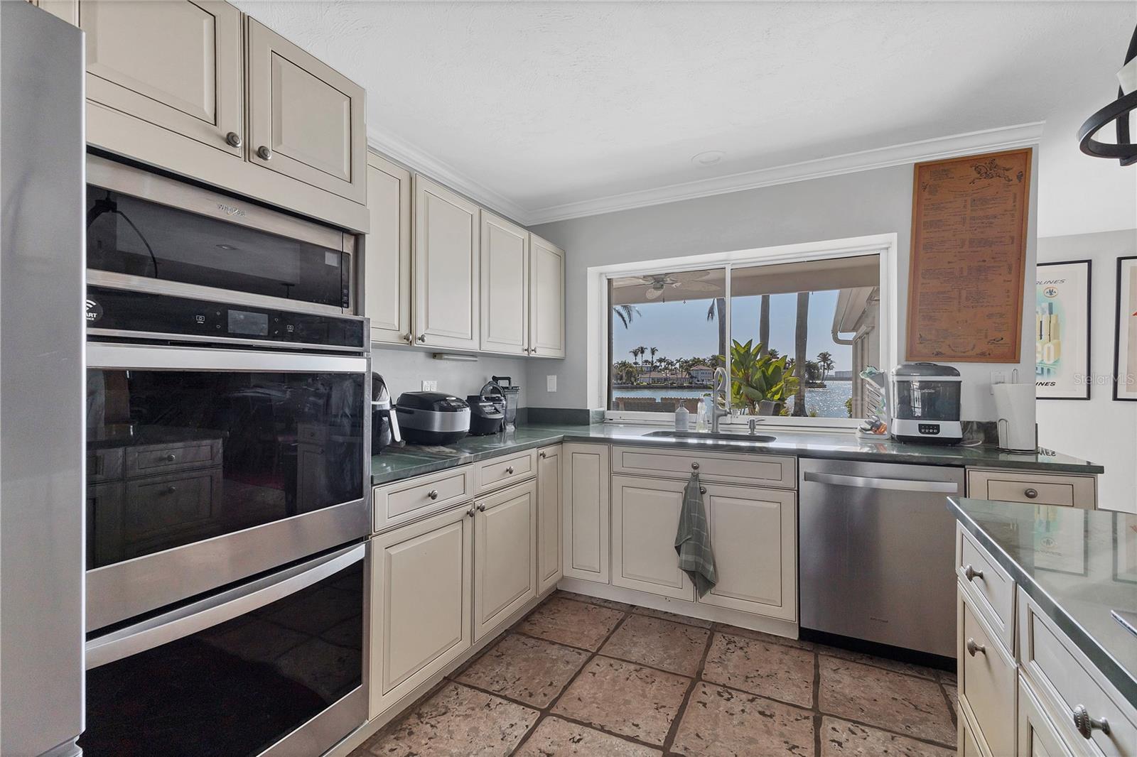 BIRD KEY SUB - Residential