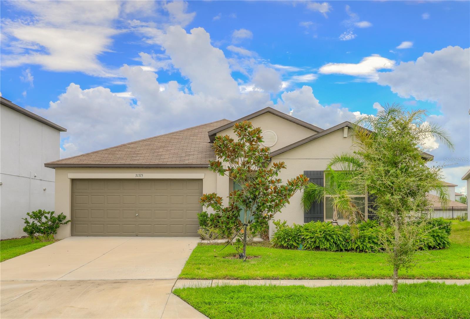 EPPERSON NORTH VILLAGE E-2 - Residential Lease