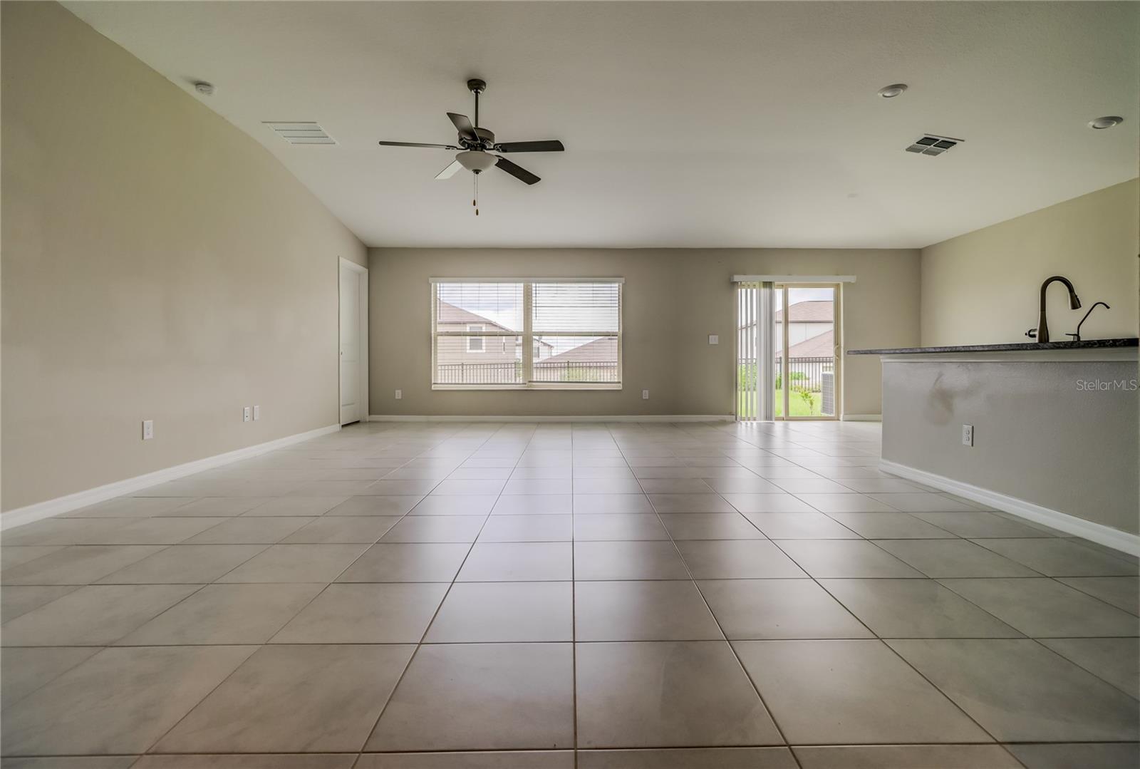 EPPERSON NORTH VILLAGE E-2 - Residential Lease