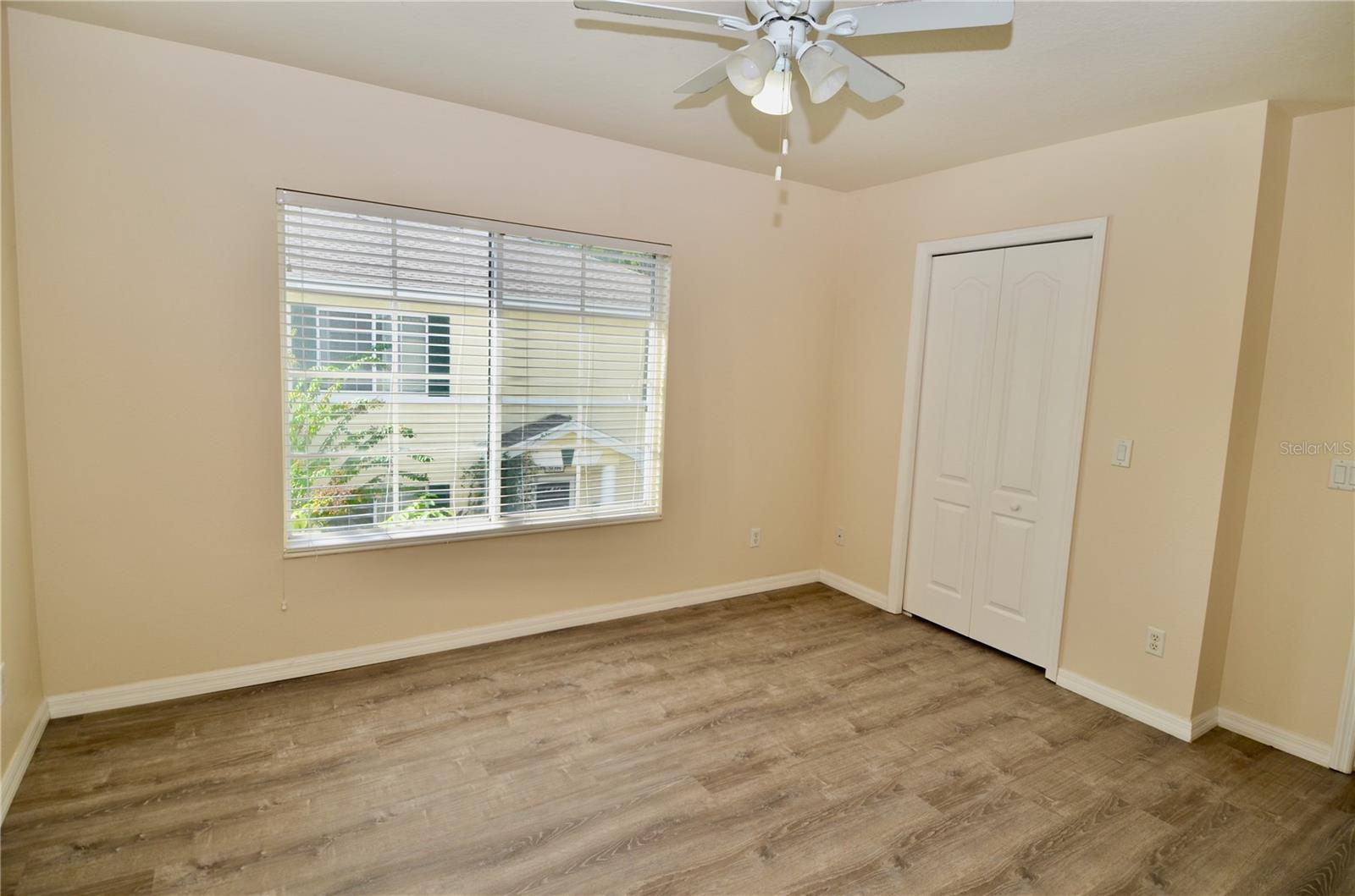 THE TWNHMS AT LIGHTHOUSE COVE III - Residential