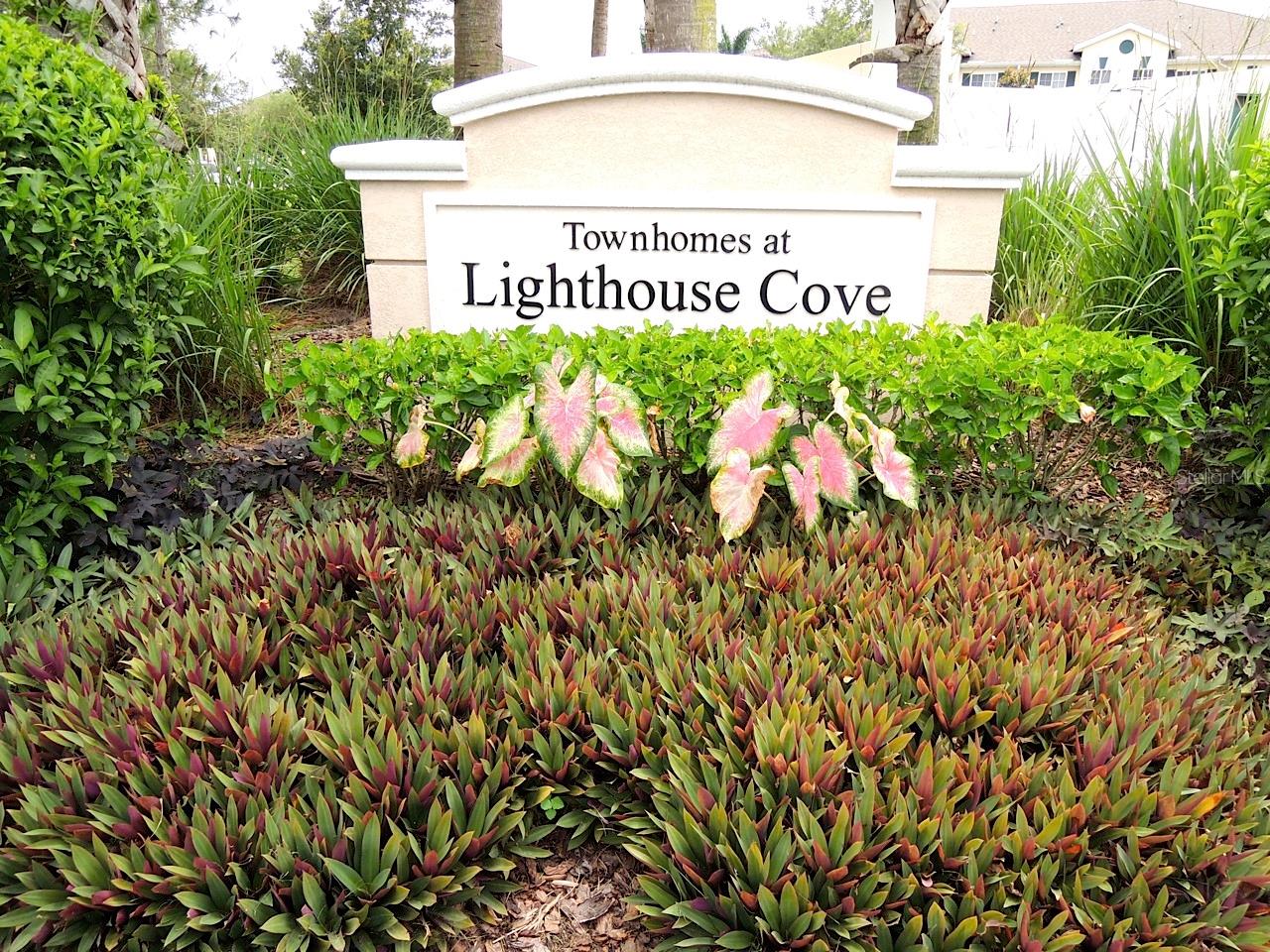 THE TWNHMS AT LIGHTHOUSE COVE III - Residential