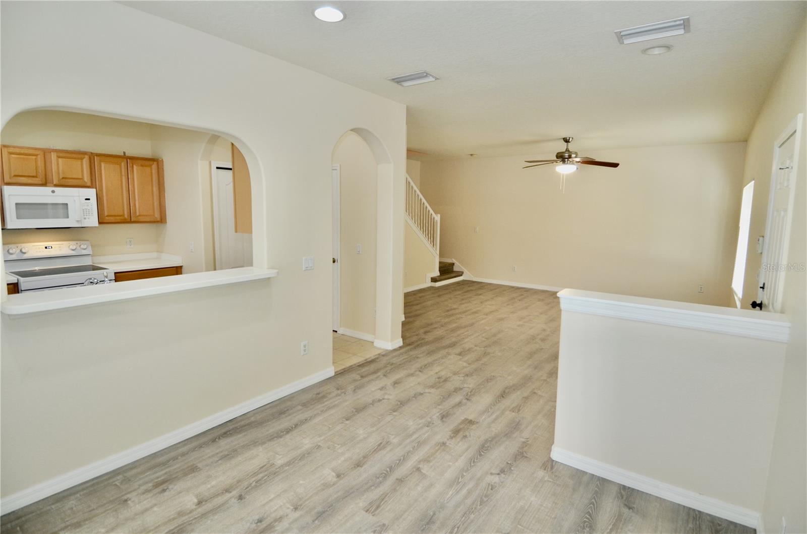 THE TWNHMS AT LIGHTHOUSE COVE III - Residential