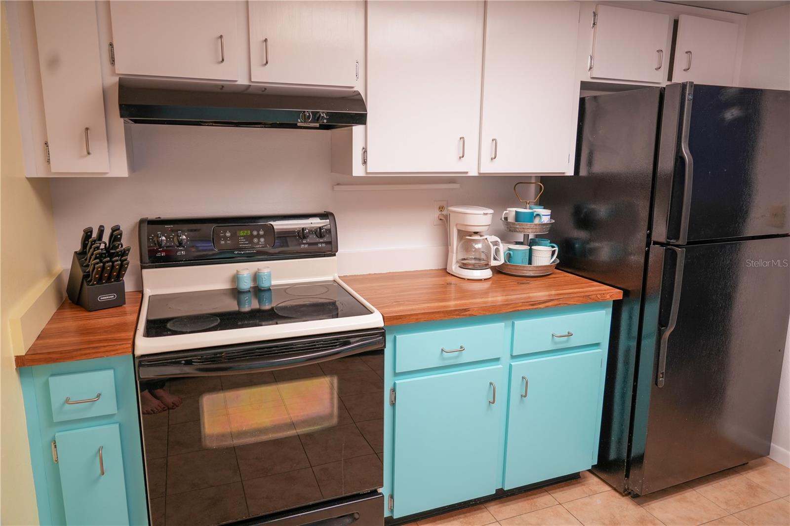 WOODFIELD VILLAGE UNIT II - Residential