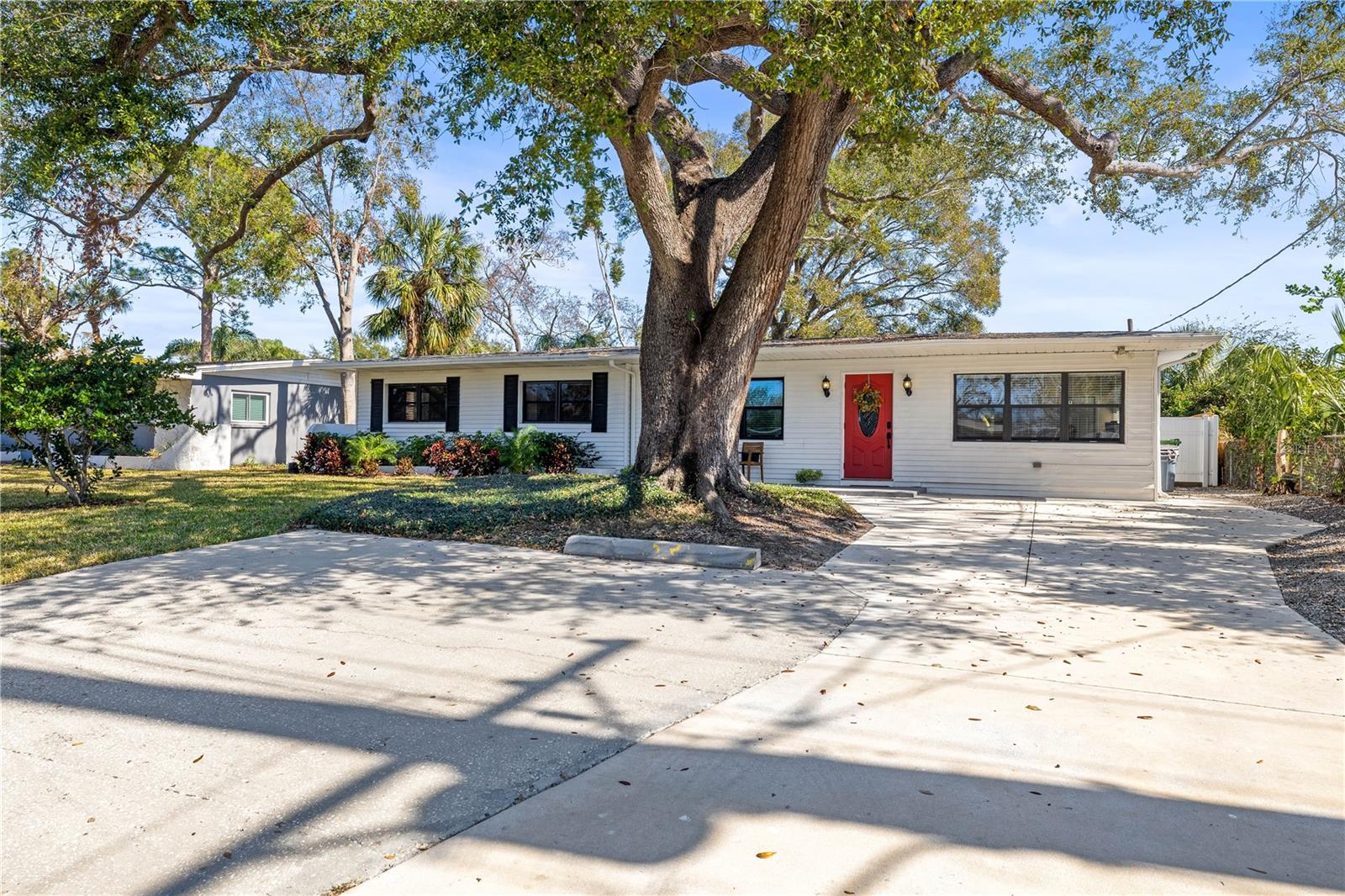 Lovely traditional ranch style home on oversized lot (75x105) located in South Tampa Near shopping, schools, Mac Dill Air Force Base, Foster Park, and 45 minutes from Gulf Beaches= GREAT LOCATION.
Interior has been totally updated: floors throughout entire home, new kitchen appliances, bathrooms, indoor laundry room. all in perfect move-in condition.
The floor plan is ideal if you are needing space for a home office.
Step outside to a fully fenced and very large back yard, nicely landscaped. A covered patio across the back of the home offers the perfect setting for back yard bar-b-ques and family gatherings. There is plenty of room for children to play and pets to run. In addition there is a large quality storage shed to meet all your needs for extra space. New roof 2021
