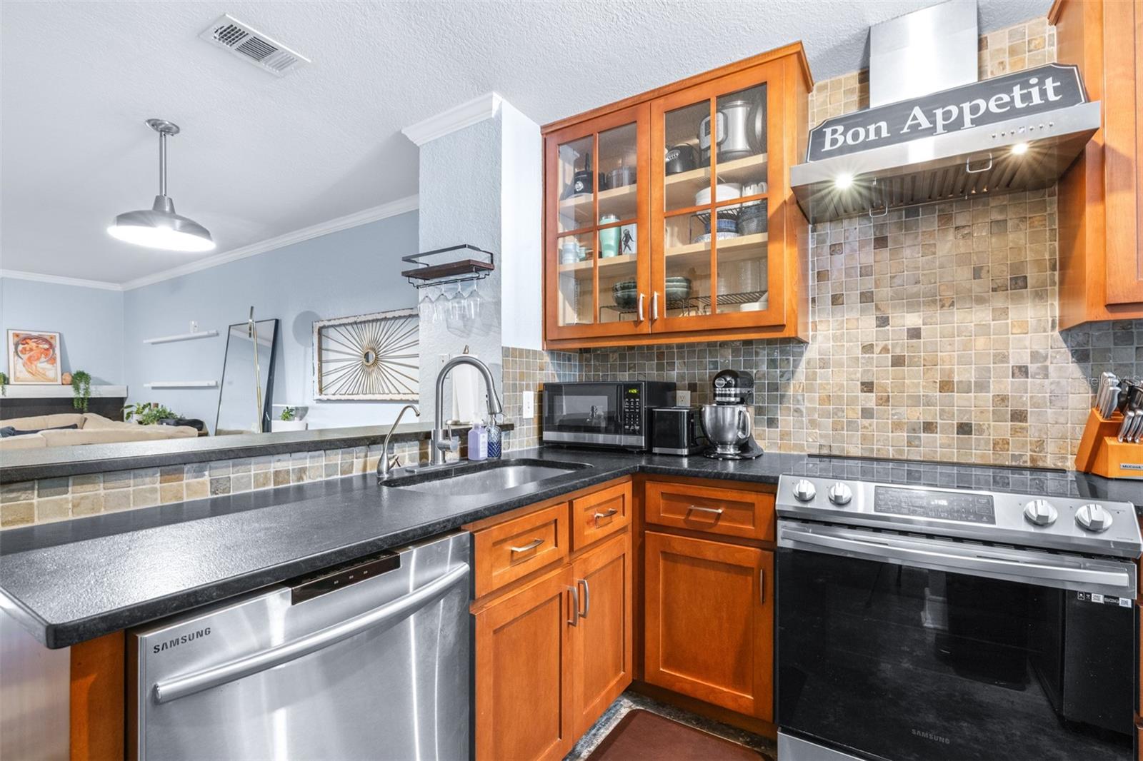 VICTORIA TERRACE A CONDO - Residential