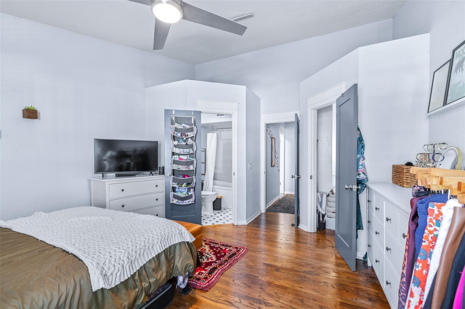 VICTORIA TERRACE A CONDO - Residential