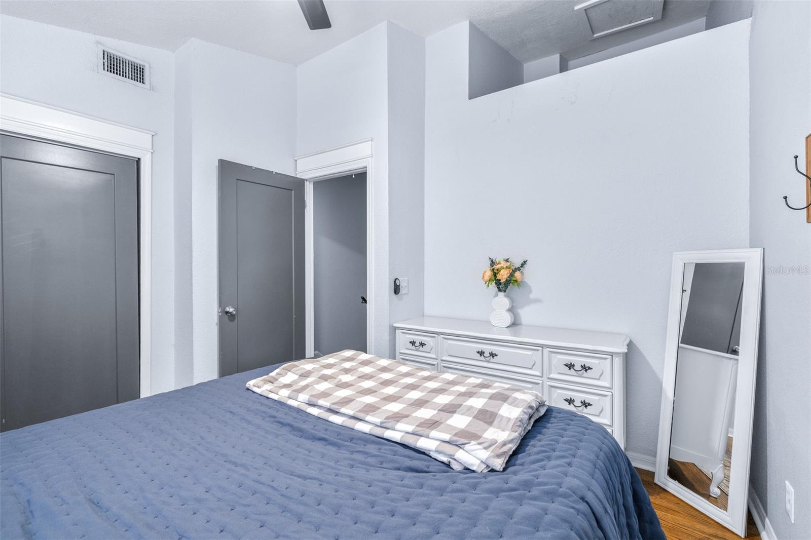 VICTORIA TERRACE A CONDO - Residential