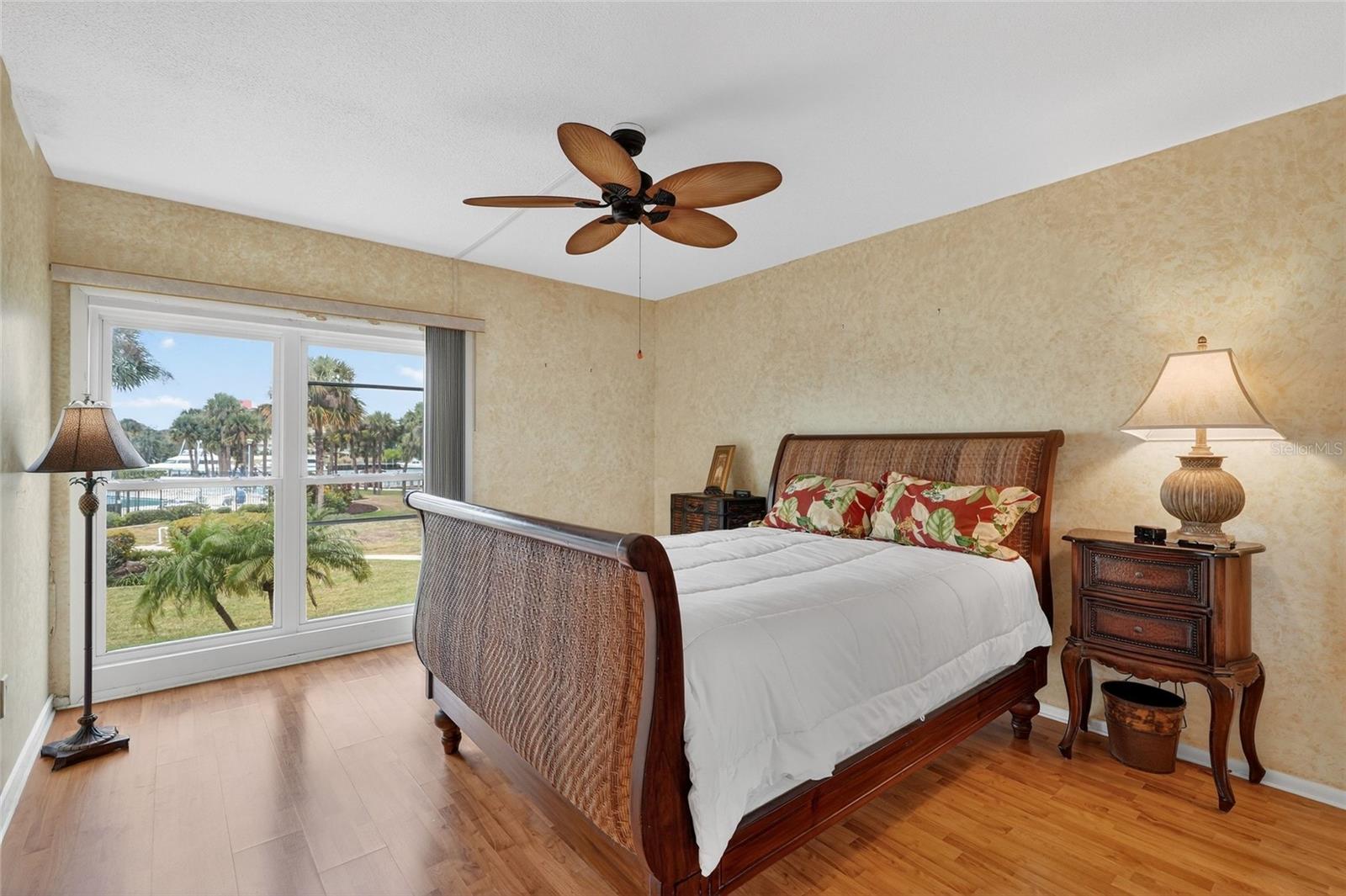 RIVER HOUSE - Residential