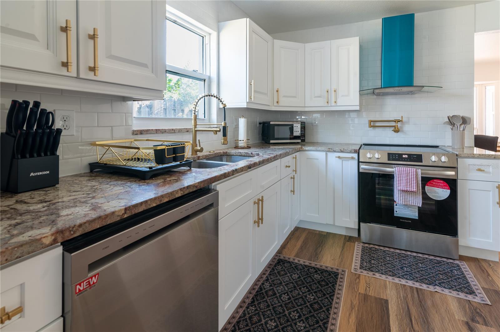 PASADENA GOLF CLUB ESTATES SEC 5 - Residential