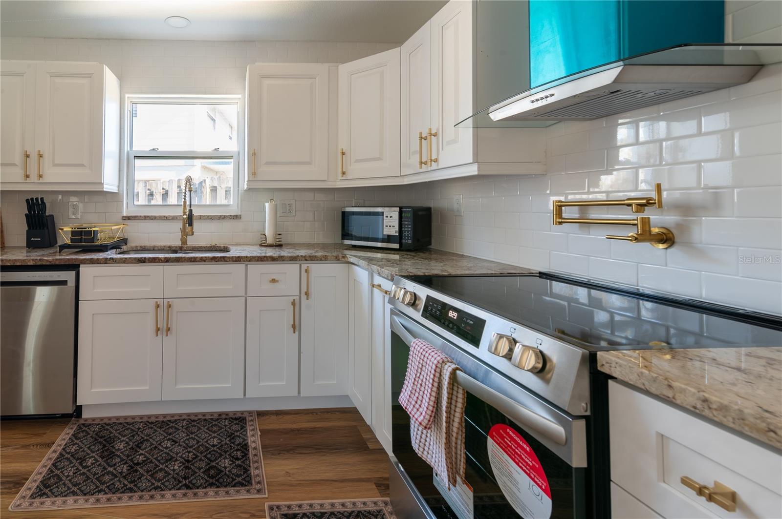 PASADENA GOLF CLUB ESTATES SEC 5 - Residential