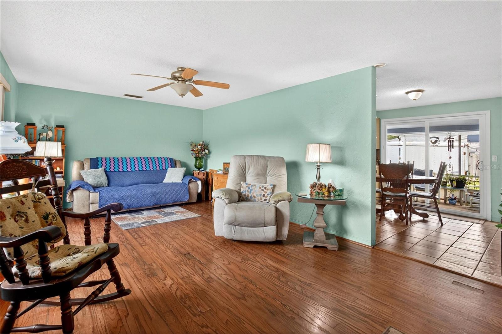 201 POINCIANA AVENUE